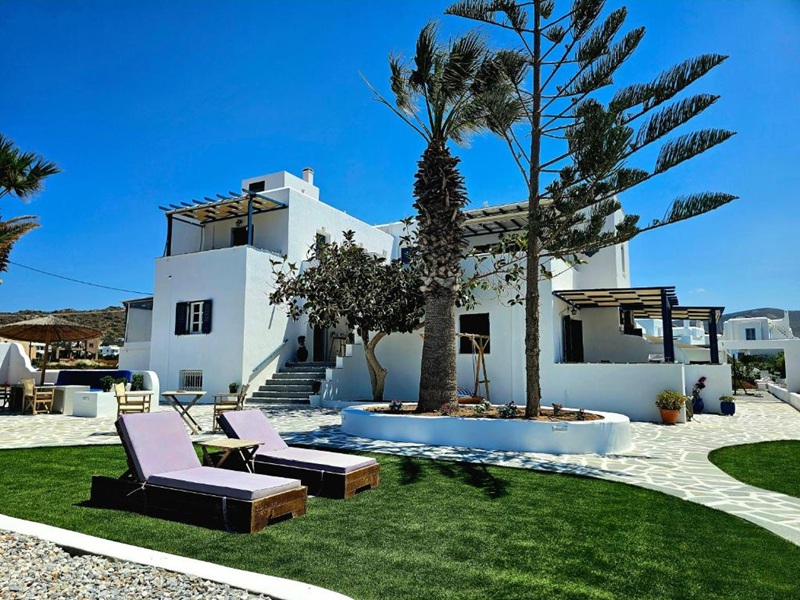 Coralli Beach Apartments in Mikri Vigla Naxos