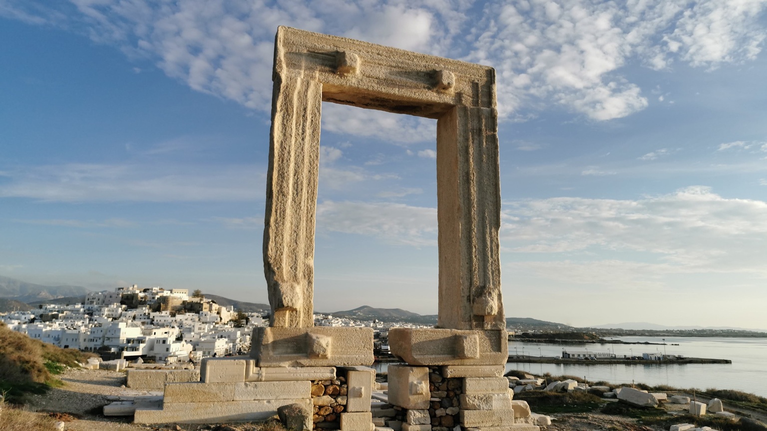 Naxos Town apartments and sea view